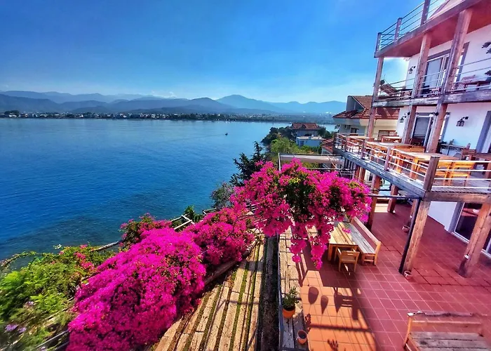 Hotel Ece Sovalye Island