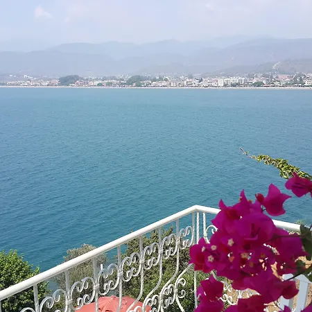 Ece Sovalye Island Hotel 4*