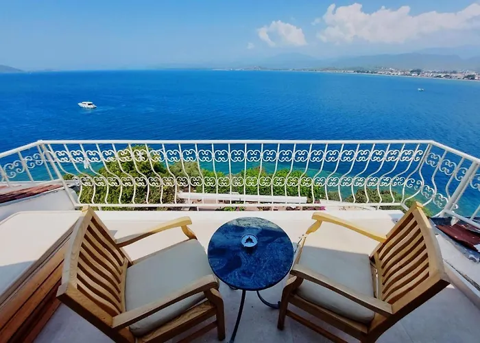 Hotel Ece Sovalye Island