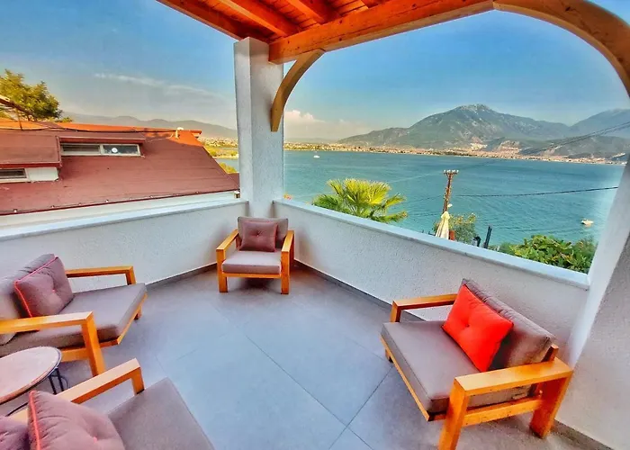 Hotel Ece Sovalye Island