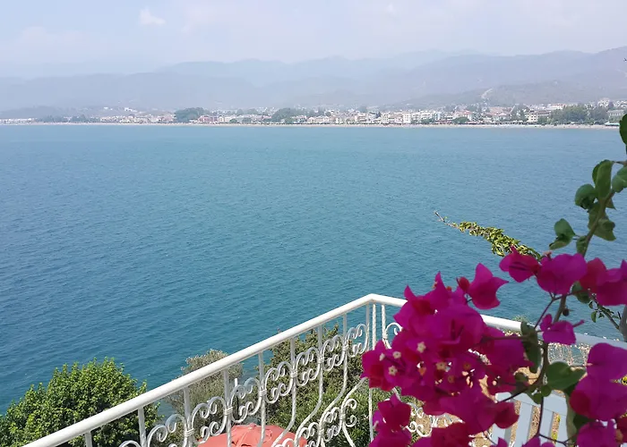 Ece Sovalye Island Hotel 3*