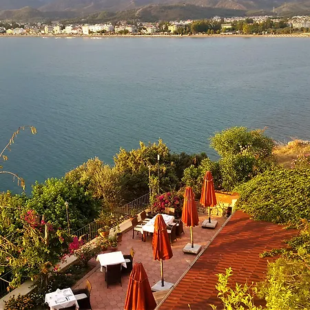 Ece Sovalye Island Hotell 3*