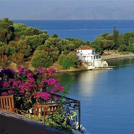 Ece Sovalye Island Hotel 3*