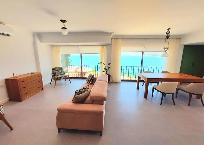 Ece Sovalye Island 3* Fethiye