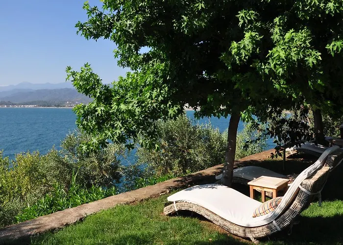 Ece Sovalye Island Hotel 3*