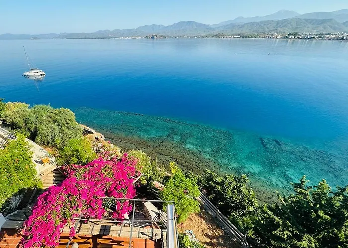 Ece Sovalye Island 3* Fethiye