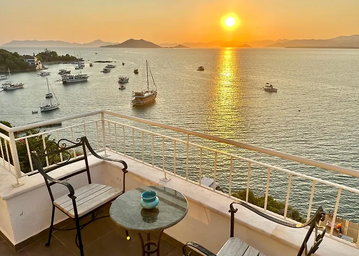 Ece Sovalye Island 3* Fethiye