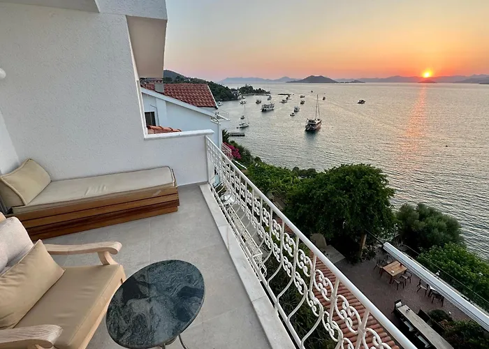 Ece Sovalye Island ホテル