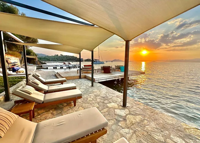 Ece Sovalye Island Hotel Fethiye